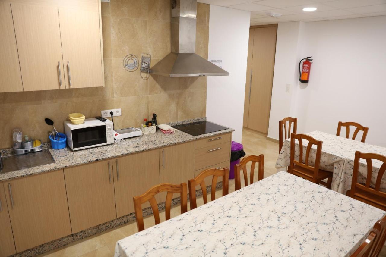Albergue El Caminante Vandrarhem Portomarin Exteriör bild